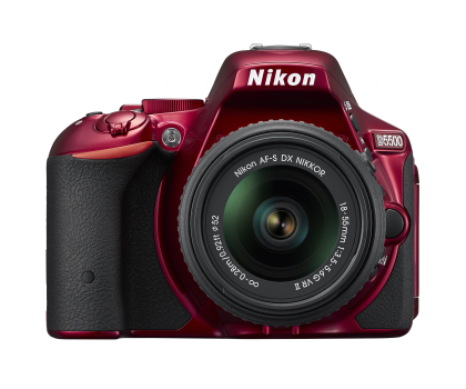 Aparat Nikon D5500 + 18-55 VR II RED